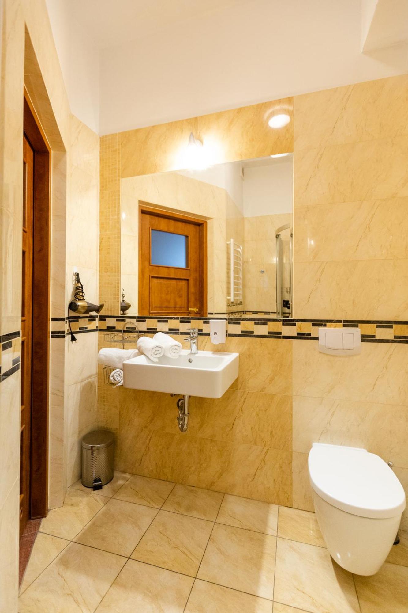 Od Kuchni - Apartamenty Lublin Luaran gambar